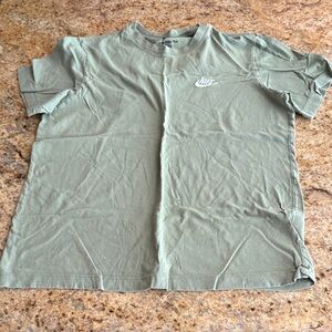 Nike Men's Olive Short Sleeve Tee